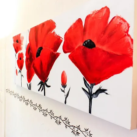 Coquelicot Apartment *